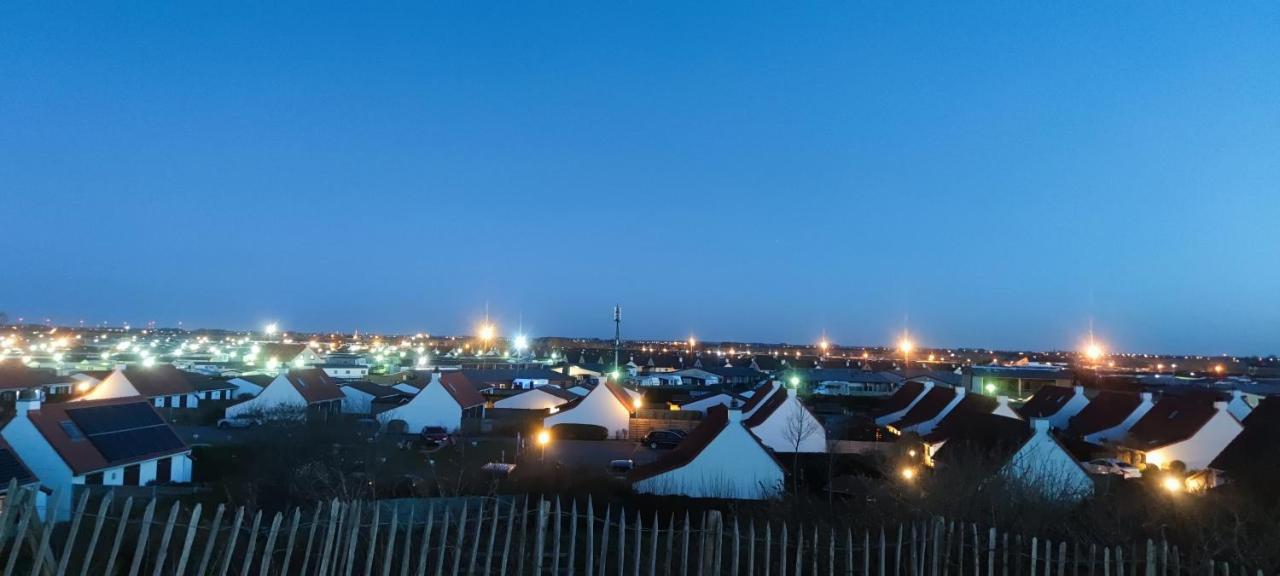 Przytulny Domek Holenderski Z Podgrzewanym Odkrytym Basenem Do Dyspozycji Gosci デ ハーン エクステリア 写真